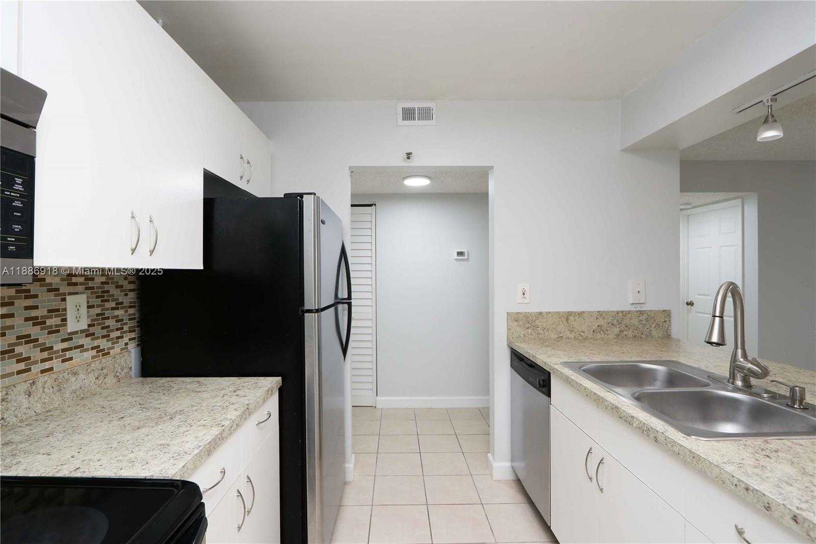 Small Image of 850 NORTH MIAMI AVE #W-305, Miami Number 13