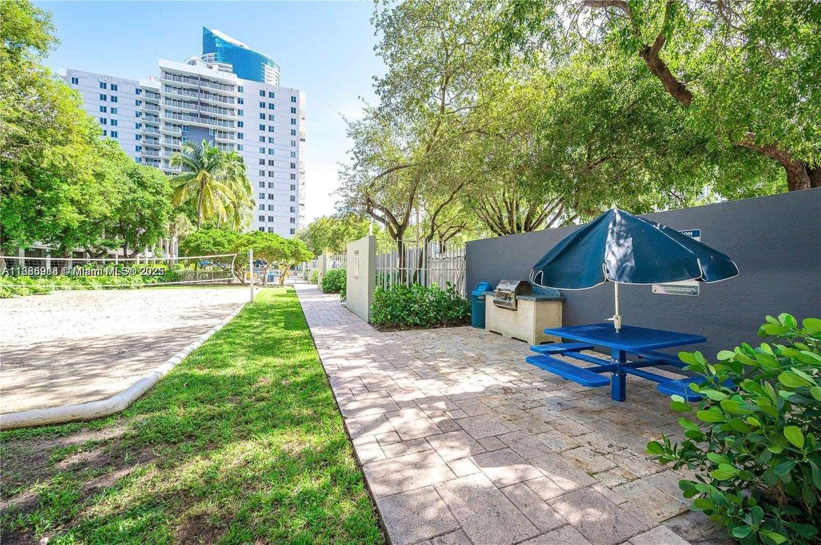 Small Image of 850 NORTH MIAMI AVE #W-305, Miami Number 23