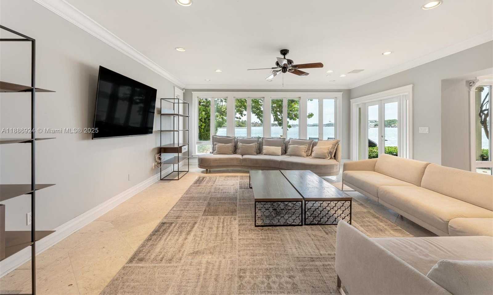 Small Image of 11 EAST RIVO ALTO DR, Miami Beach Number 3