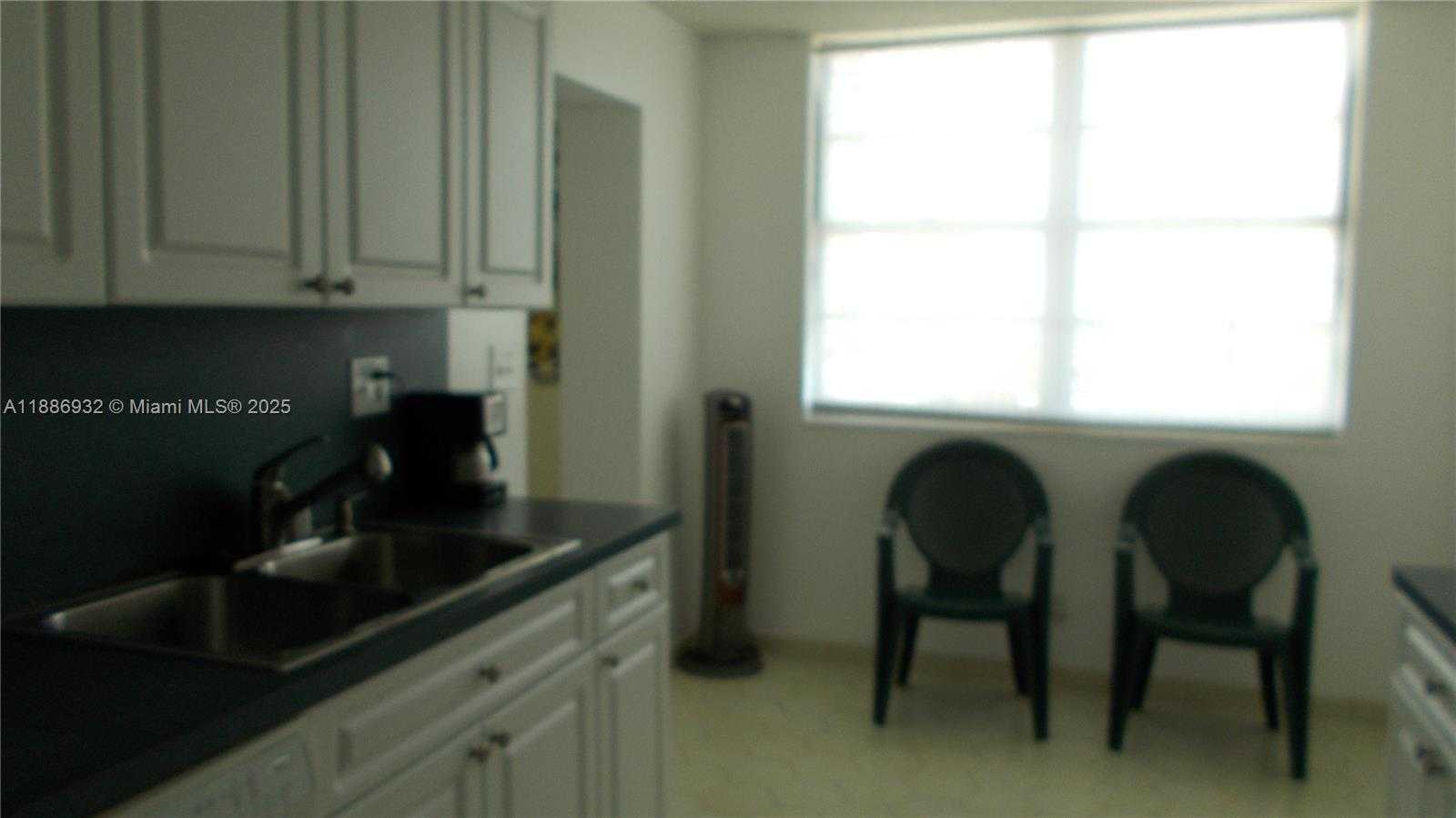 Small Image of 3161 SOUTH OCEAN DR #505, Hallandale Beach Number 13