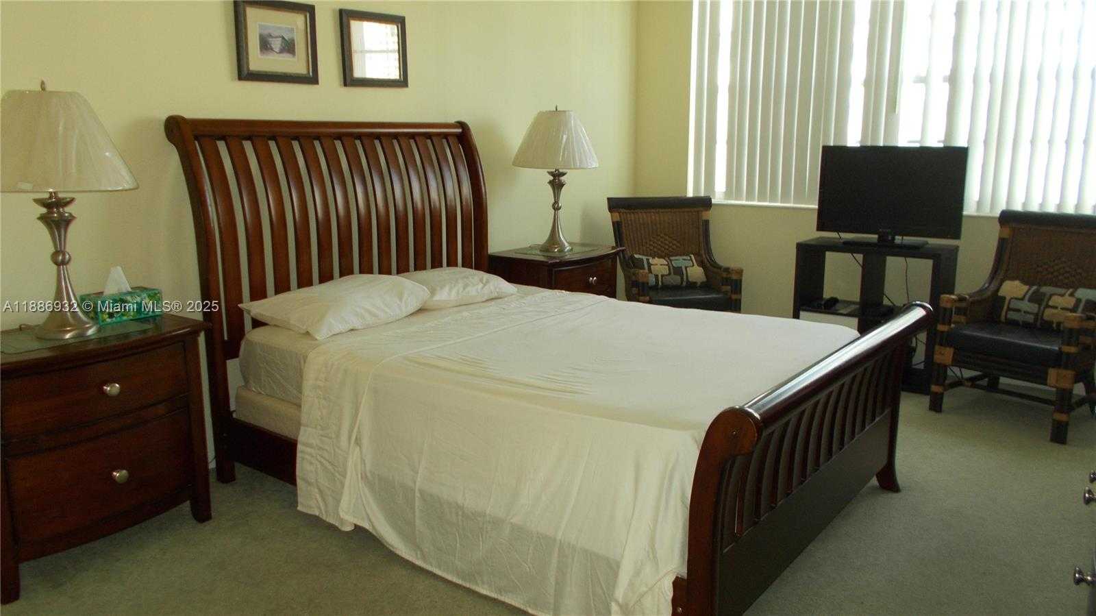 Small Image of 3161 SOUTH OCEAN DR #505, Hallandale Beach Number 17