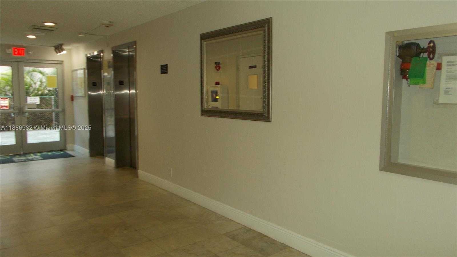 Small Image of 3161 SOUTH OCEAN DR #505, Hallandale Beach Number 3