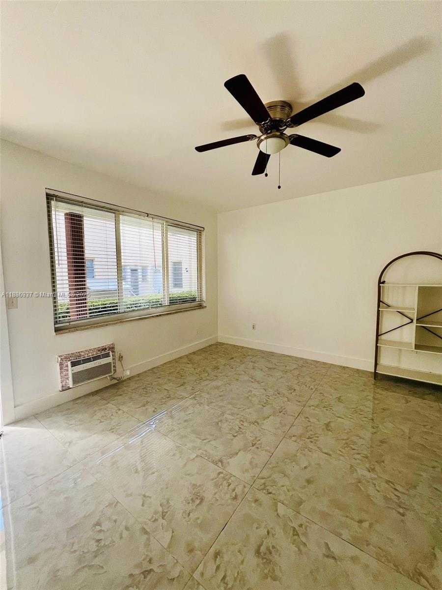 Small Image of 1606 JEFFERSON AVE #4, Miami Beach Number 5