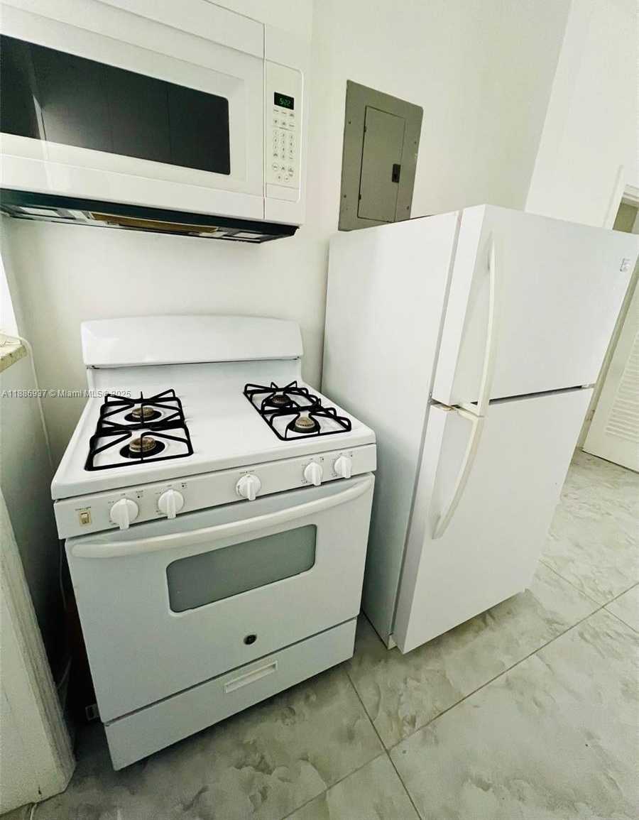 Small Image of 1606 JEFFERSON AVE #4, Miami Beach Number 9