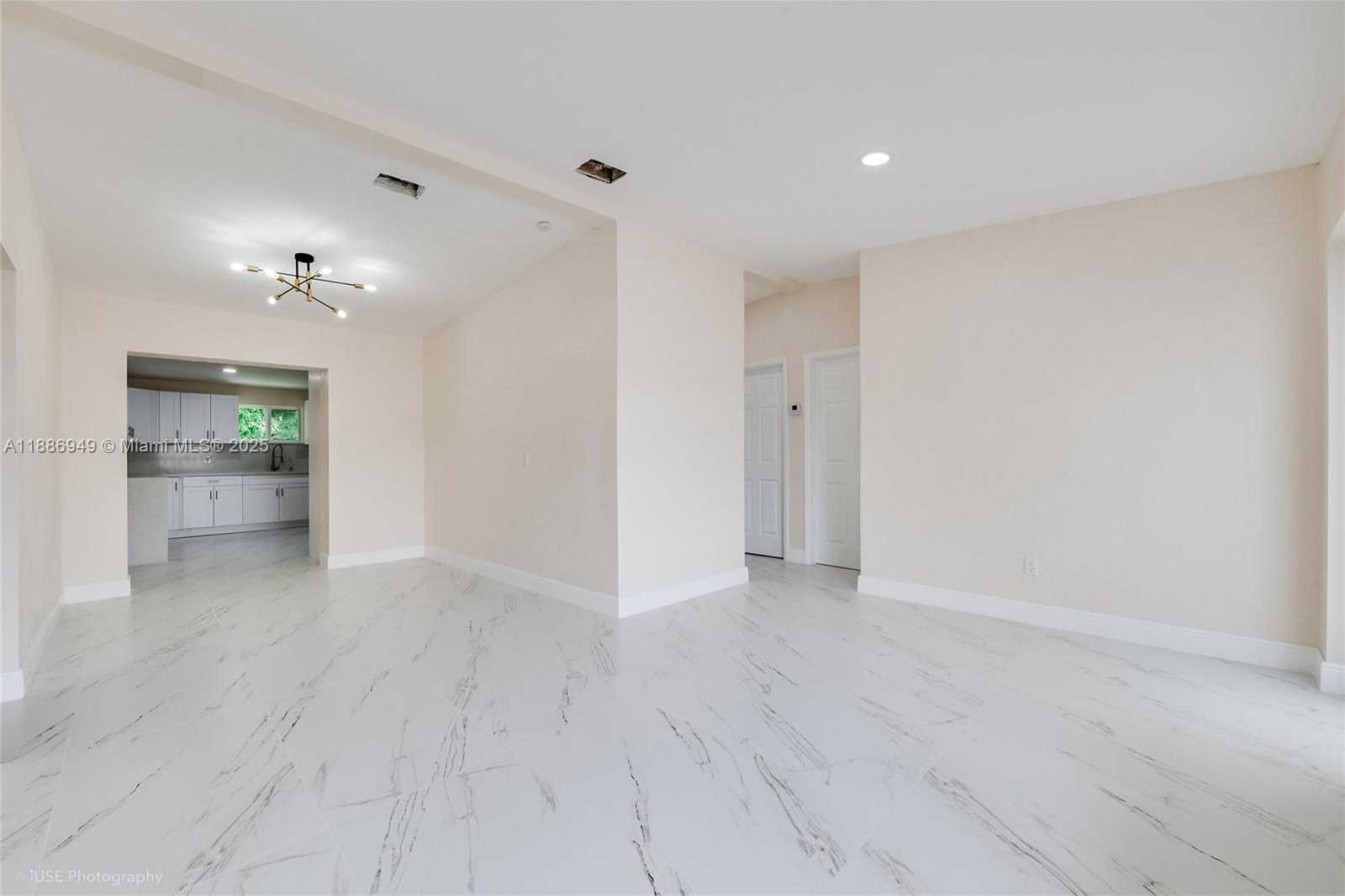 Small Image of 10421 SOUTH WEST 184TH ST, Cutler Bay Number 10