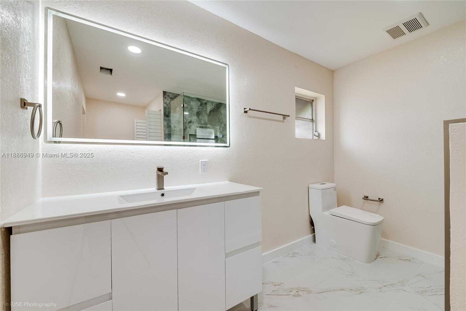 Small Image of 10421 SOUTH WEST 184TH ST, Cutler Bay Number 13