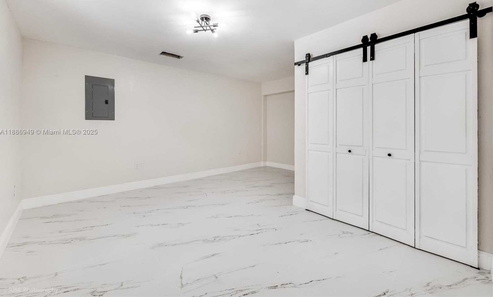 Small Image of 10421 SOUTH WEST 184TH ST, Cutler Bay Number 14