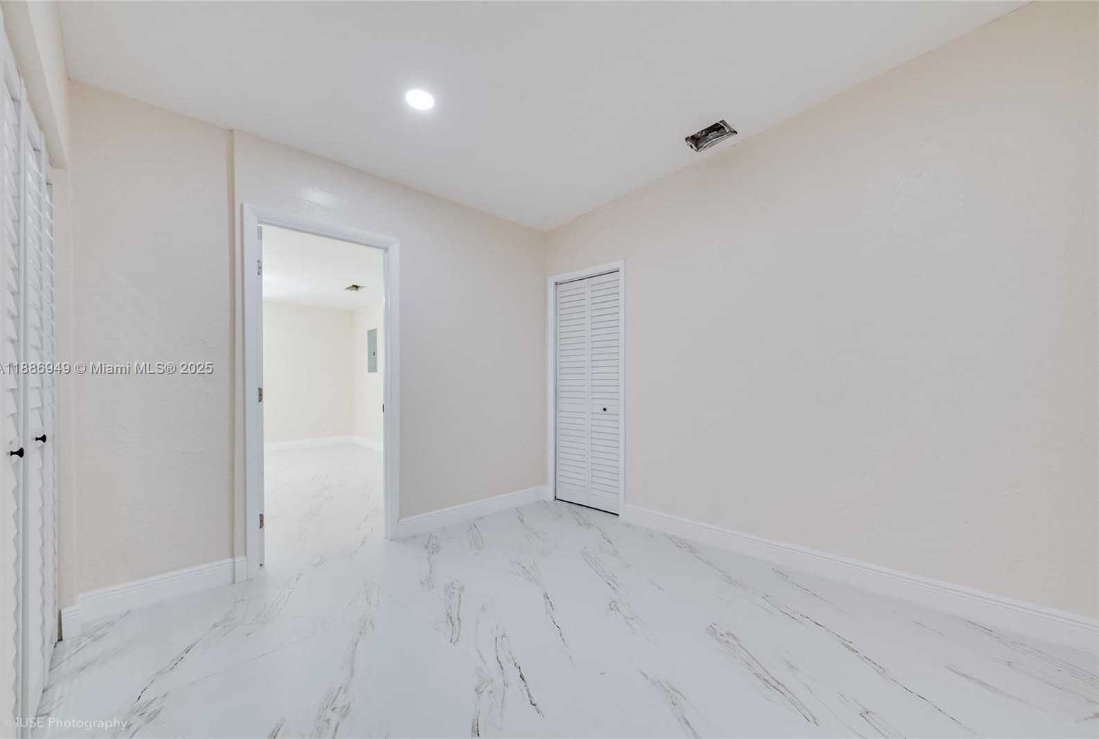 Small Image of 10421 SOUTH WEST 184TH ST, Cutler Bay Number 15