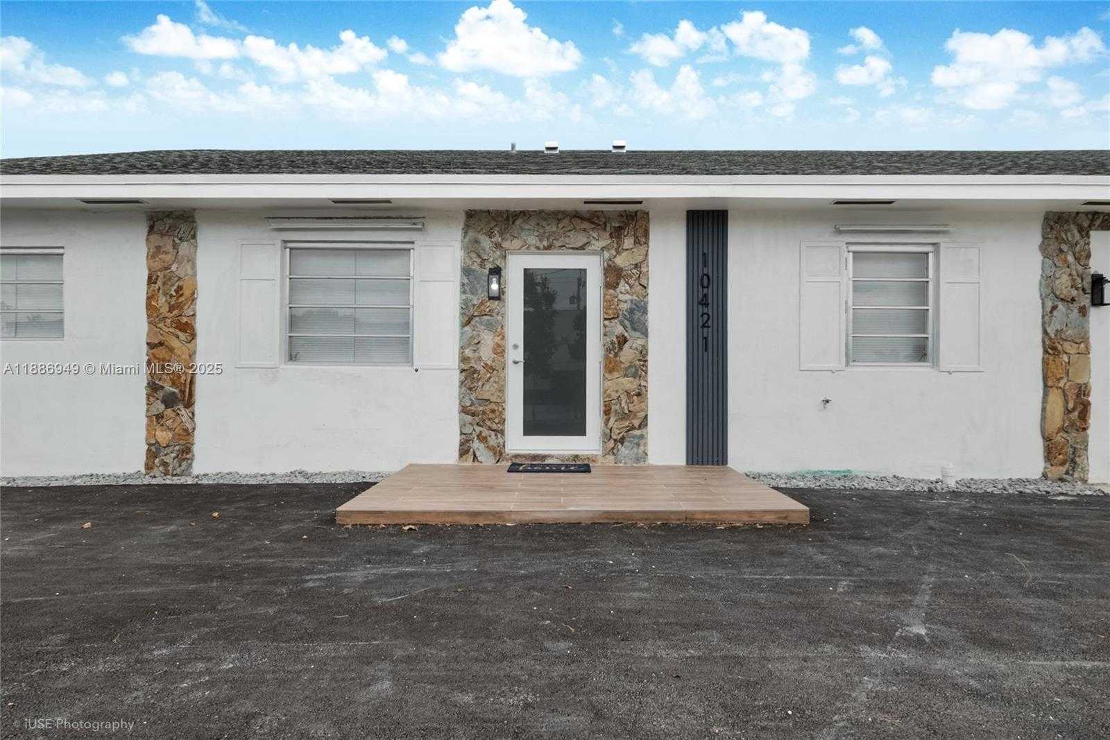Small Image of 10421 SOUTH WEST 184TH ST, Cutler Bay Number 24
