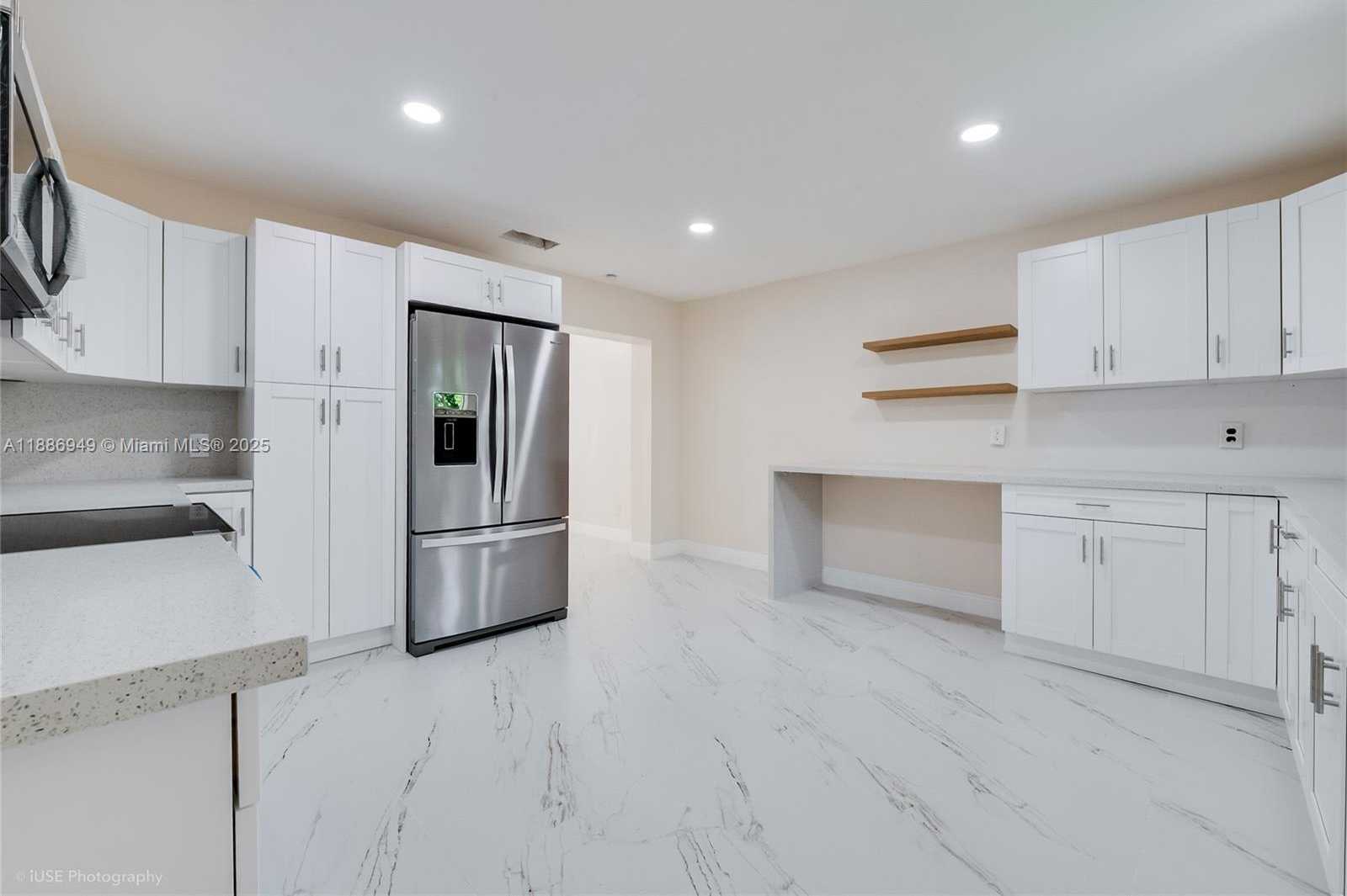 Small Image of 10421 SOUTH WEST 184TH ST, Cutler Bay Number 3