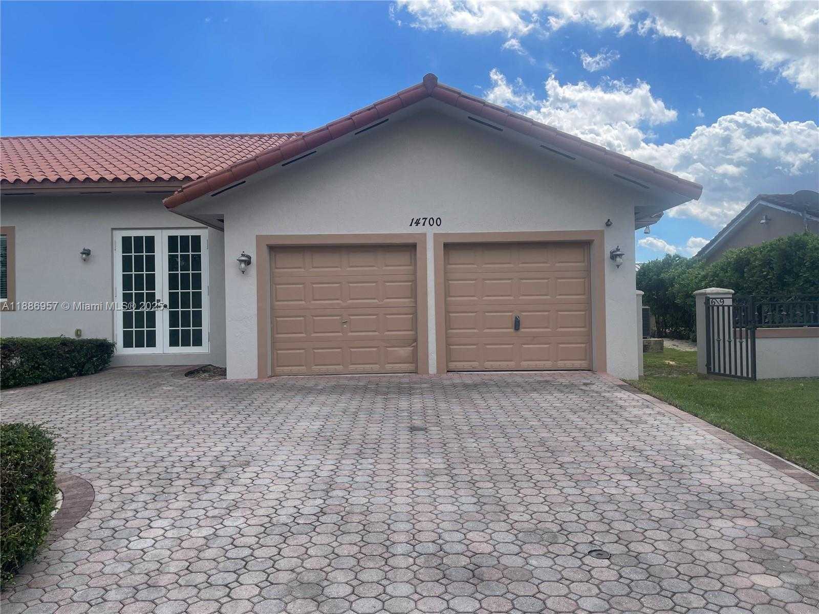 Small Image of 14700 SOUTH WEST 174TH ST #14700, Miami Number 6