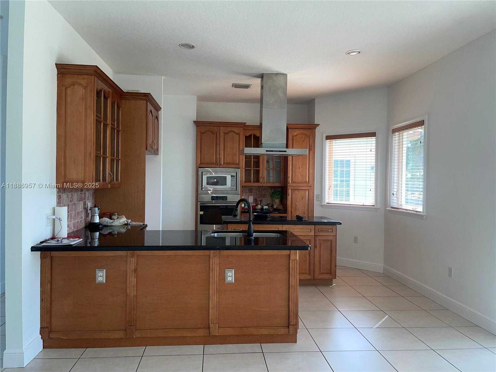 Small Image of 14700 SOUTH WEST 174TH ST #14700, Miami Number 7