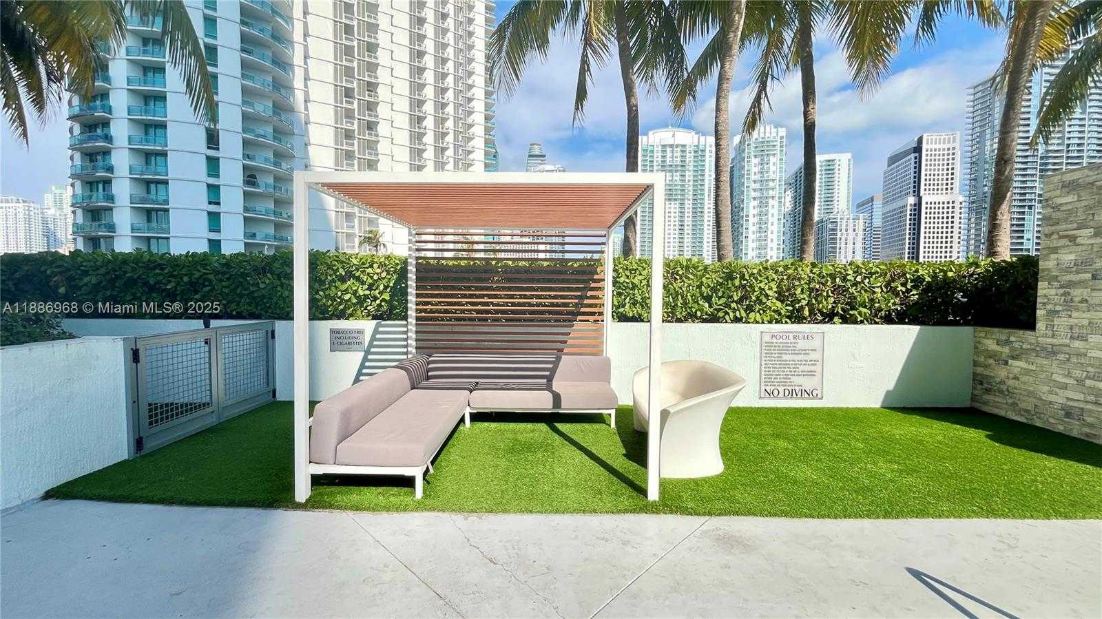 Small Image of 90 SOUTH WEST 3RD ST #1412, Miami Number 17