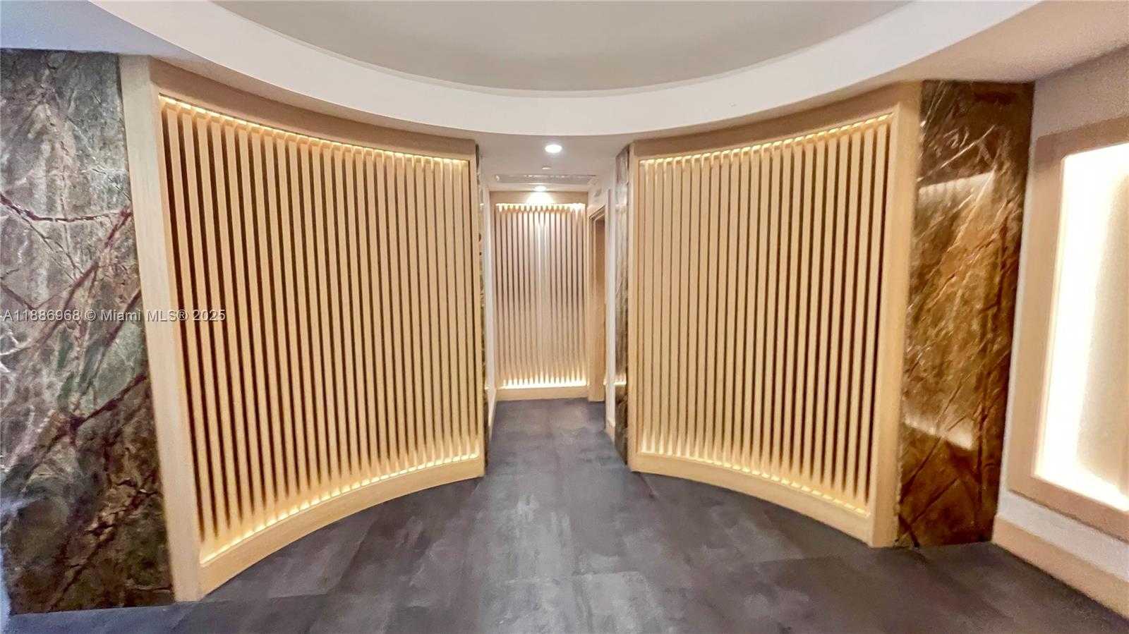 Small Image of 90 SOUTH WEST 3RD ST #1412, Miami Number 18