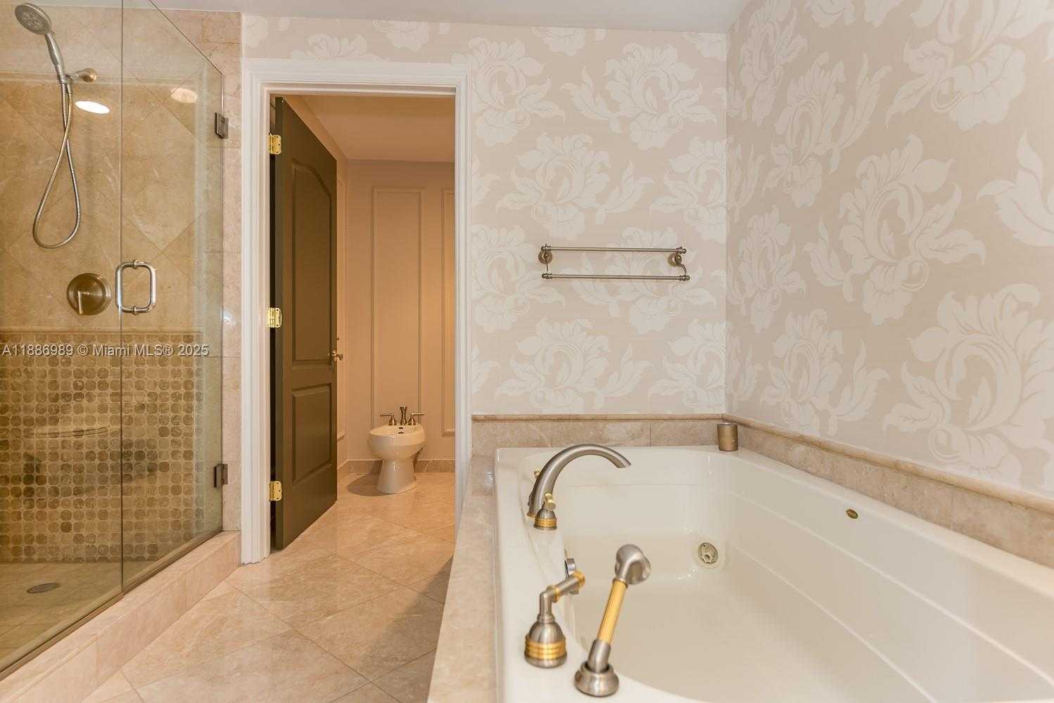 Small Image of 3501 NORTH OCEAN DR #7C, Hollywood Number 17