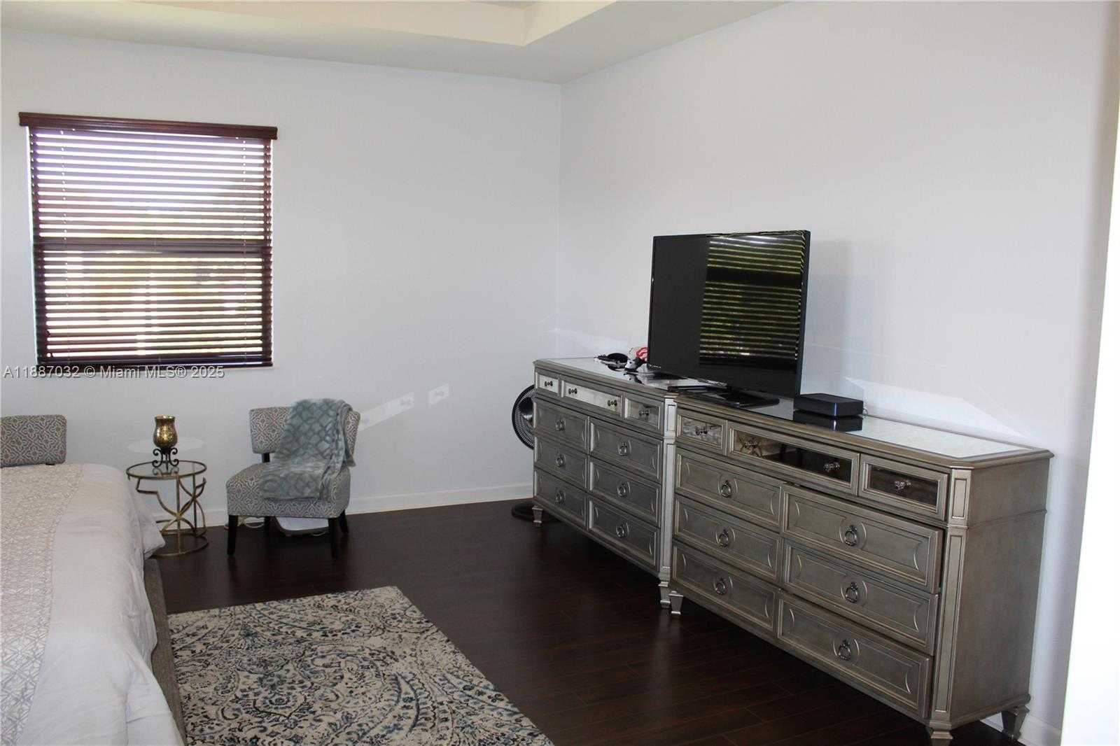 Small Image of 3728 SOUTH EAST 5TH CT, Homestead Number 11