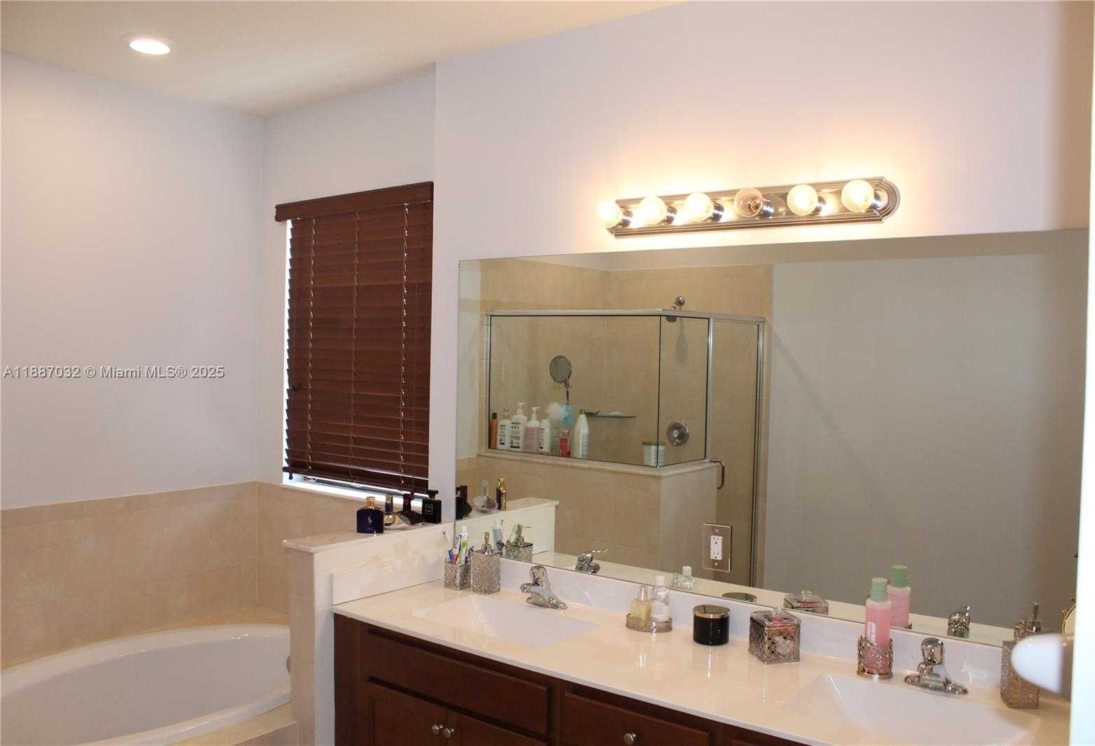 Small Image of 3728 SOUTH EAST 5TH CT, Homestead Number 13