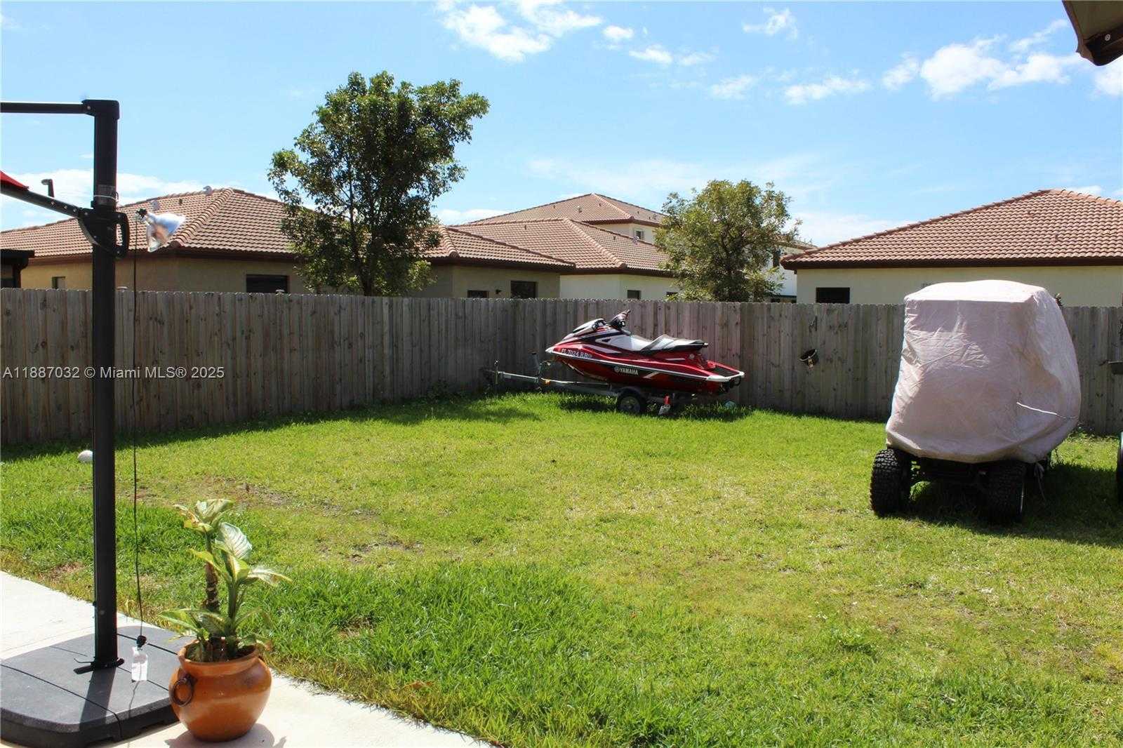 Small Image of 3728 SOUTH EAST 5TH CT, Homestead Number 24