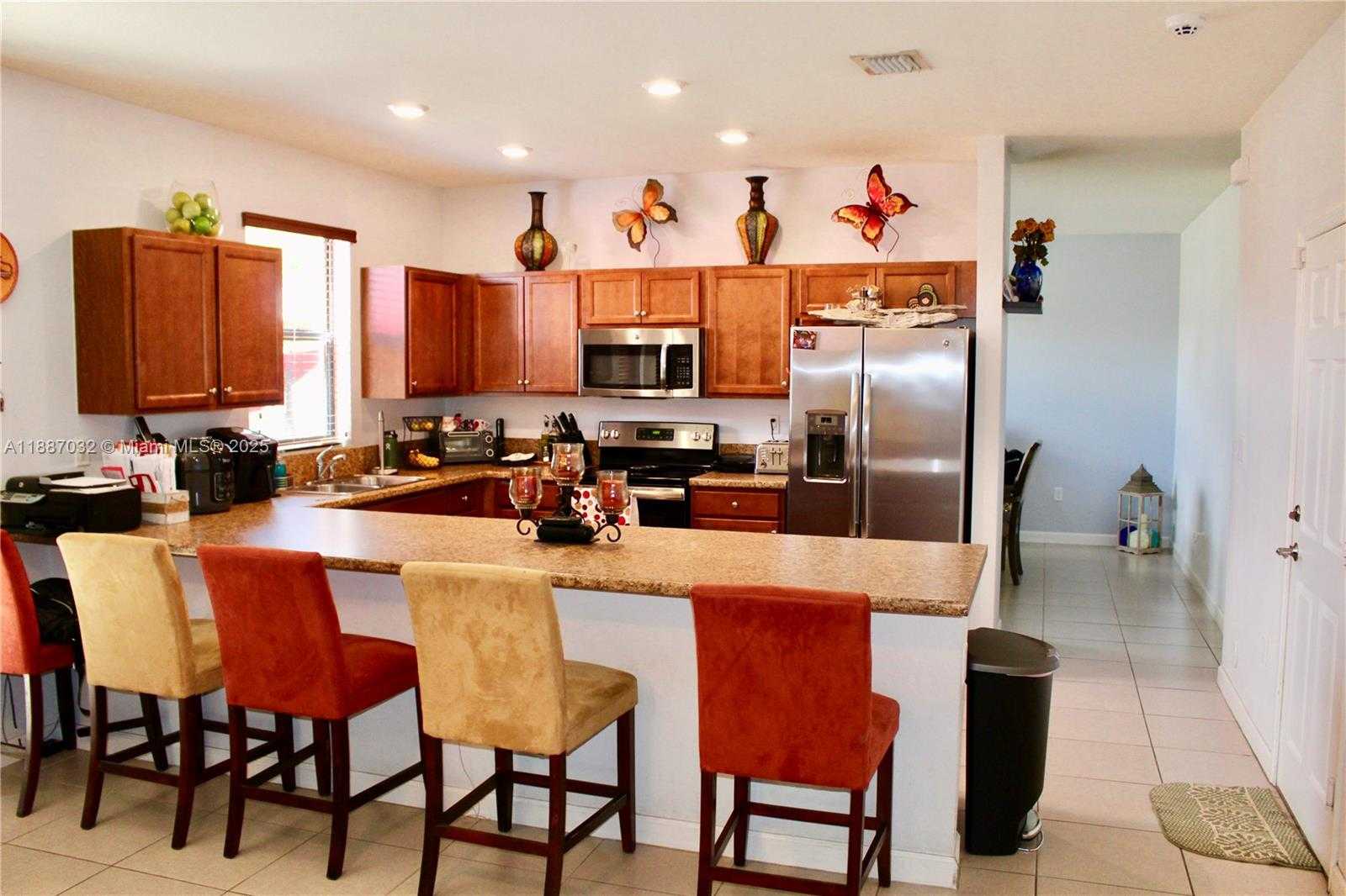 Small Image of 3728 SOUTH EAST 5TH CT, Homestead Number 5