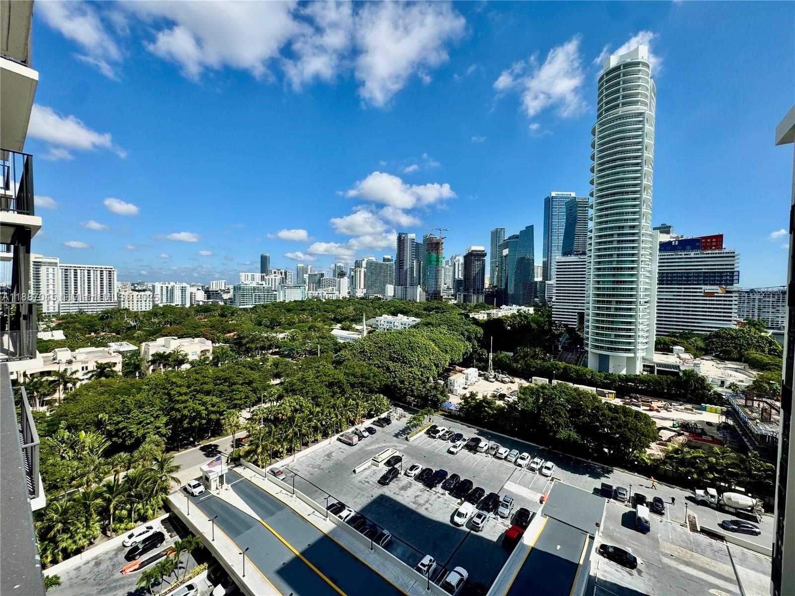 Small Image of 1901 BRICKELL AVE #B1713, Miami Number 20