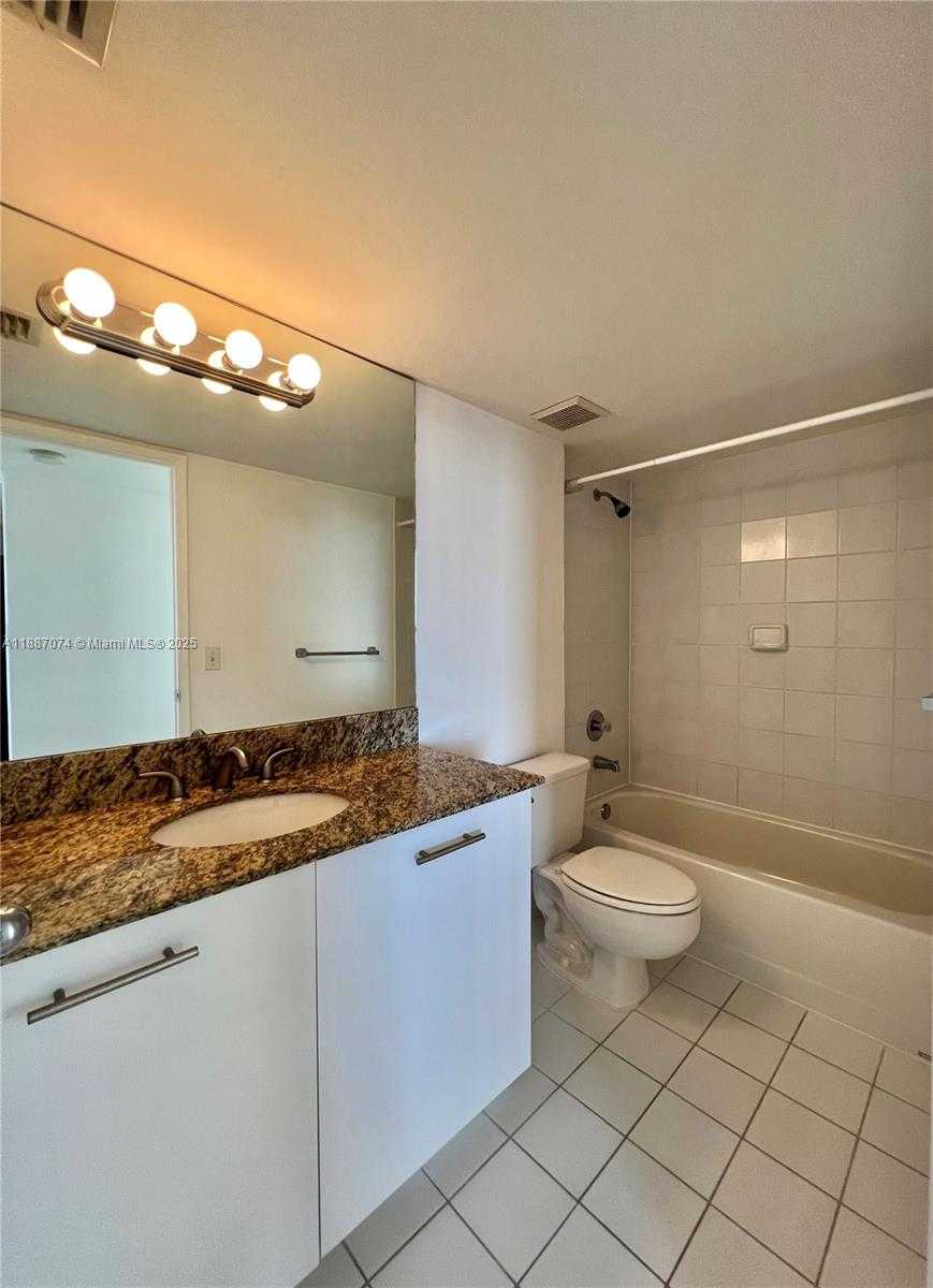 Small Image of 3300 NORTH EAST 191ST ST #1606, Aventura Number 13