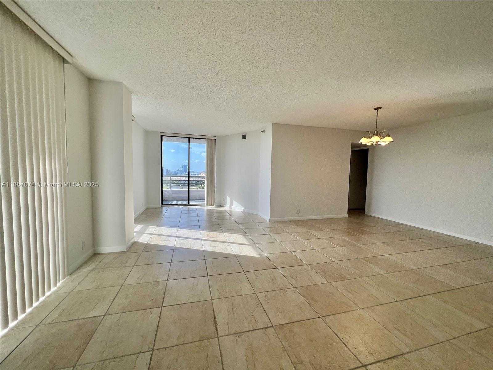 Small Image of 3300 NORTH EAST 191ST ST #1606, Aventura Number 4
