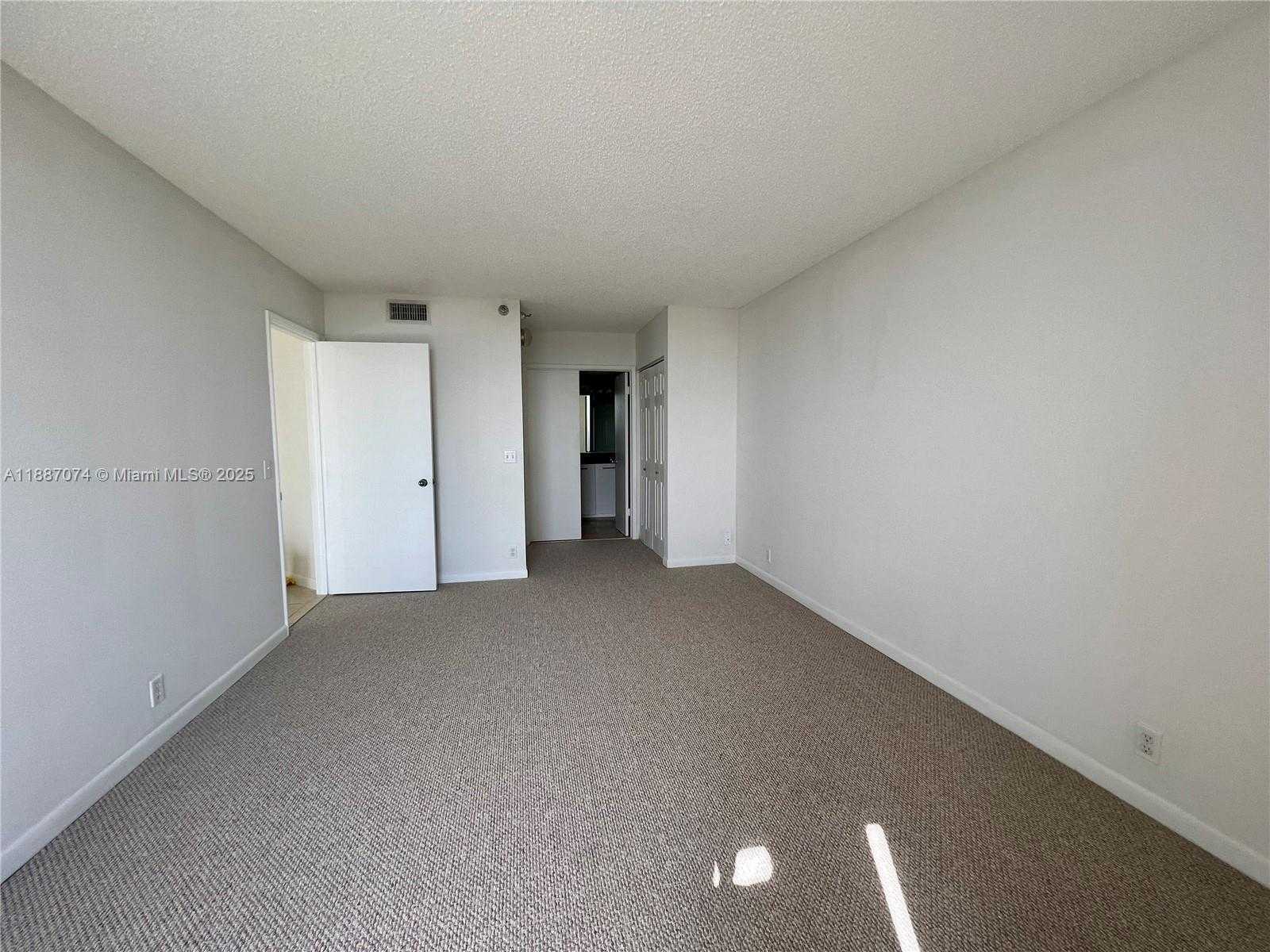 Small Image of 3300 NORTH EAST 191ST ST #1606, Aventura Number 8