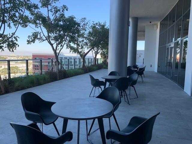Small Image of Miami Number 24