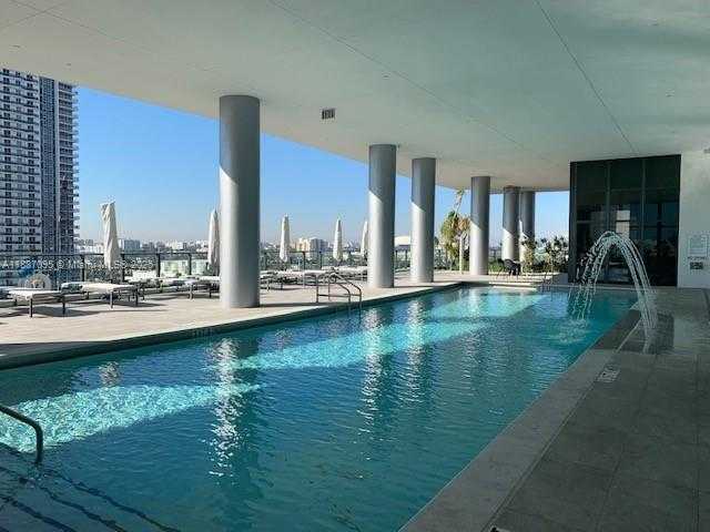 Small Image of Miami Number 27