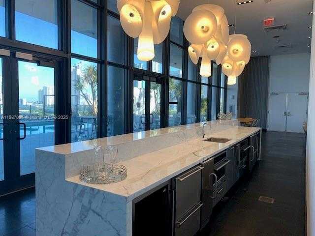 Small Image of Miami Number 34