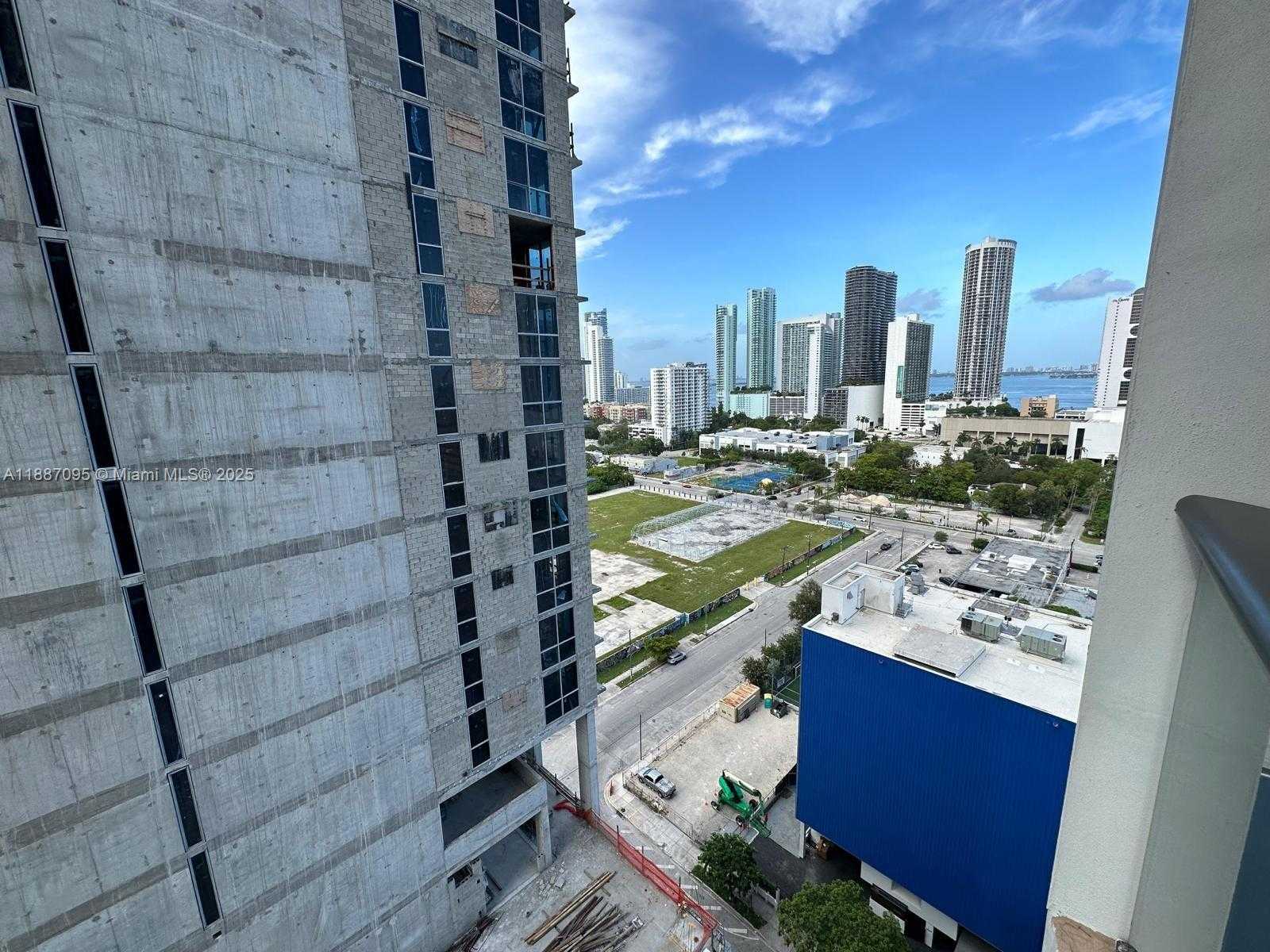 Small Image of Miami Number 50