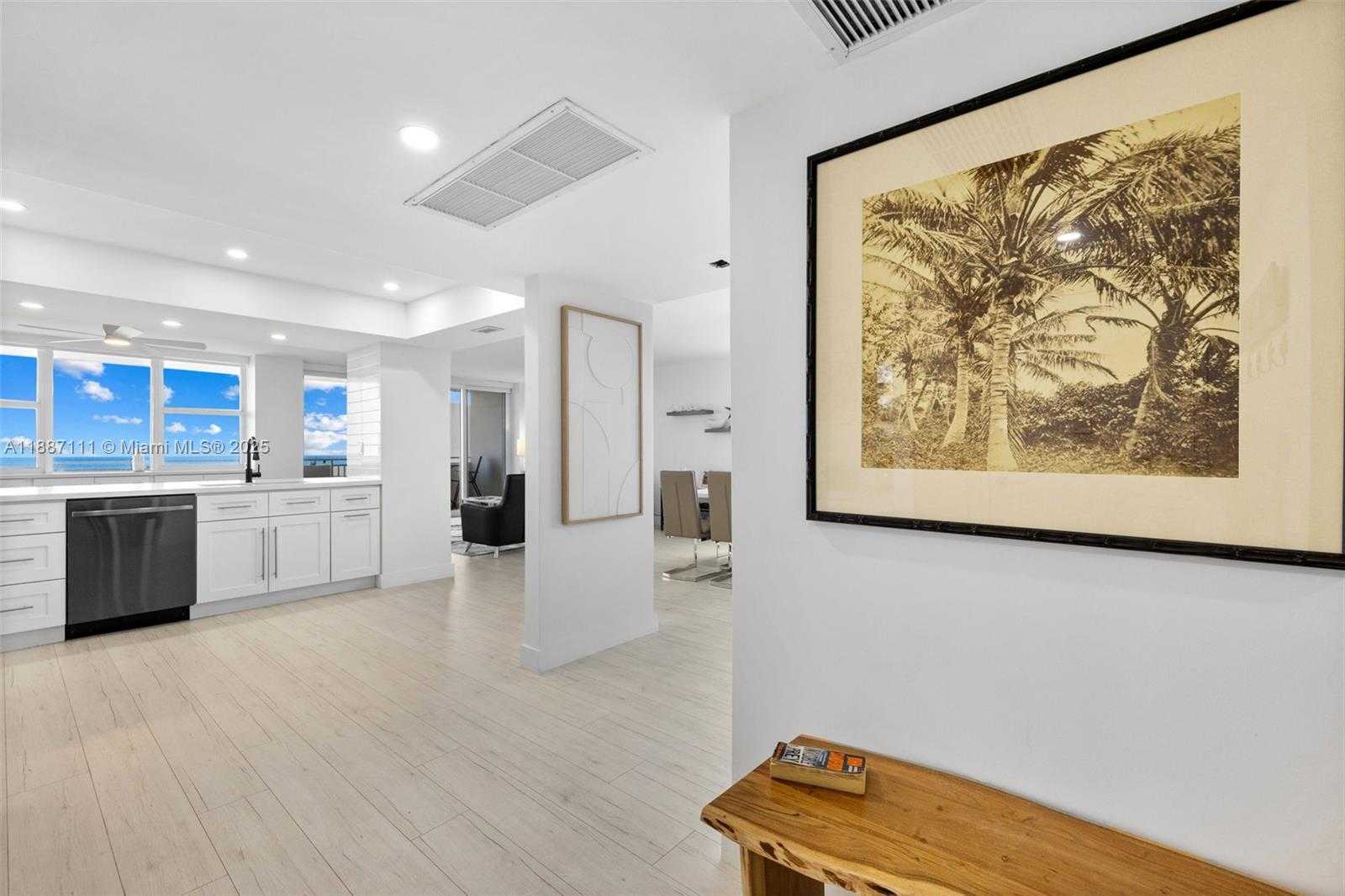 Small Image of 3180 SOUTH OCEAN DR #516, Hallandale Beach Number 22