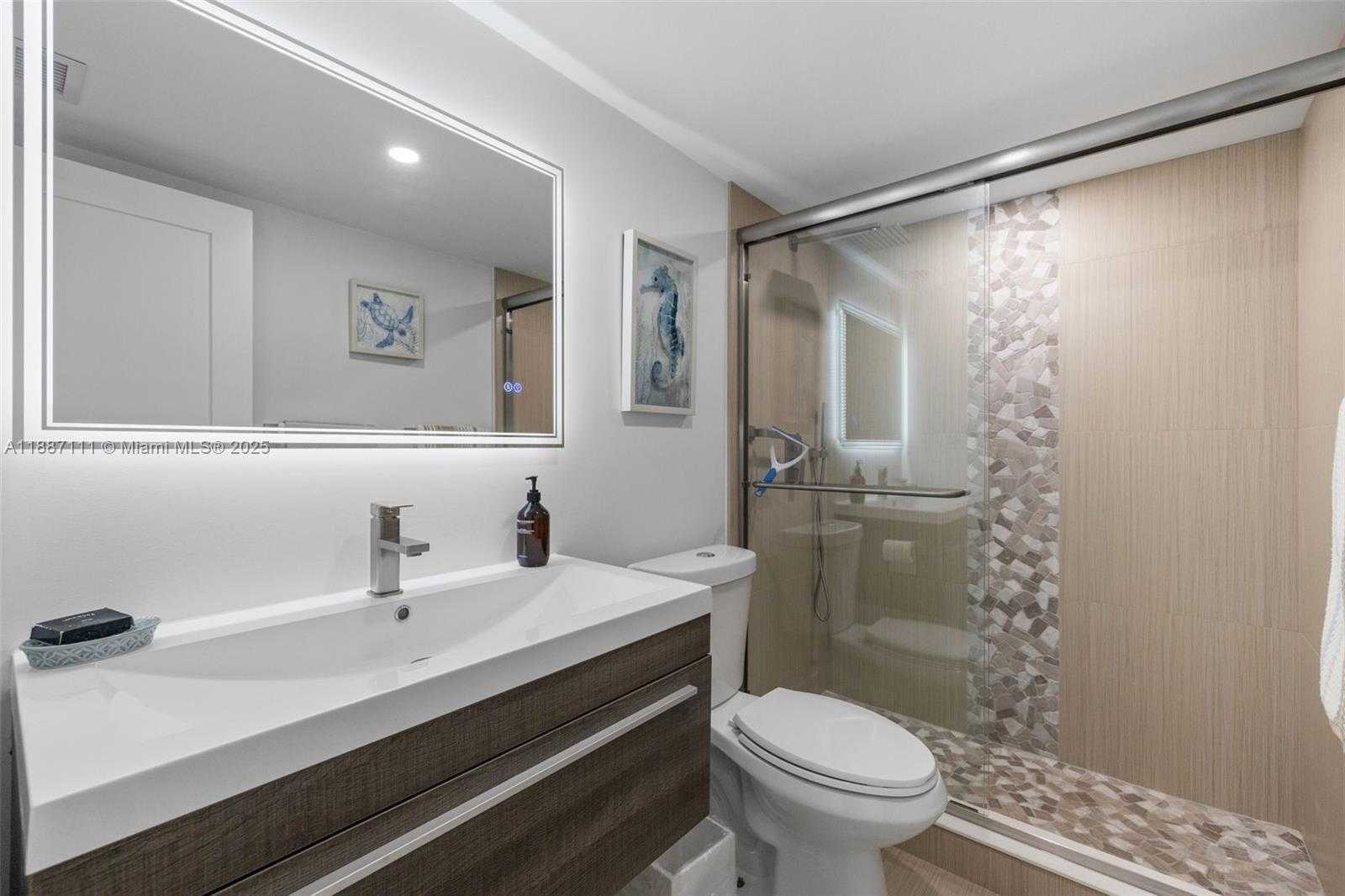 Small Image of 3180 SOUTH OCEAN DR #516, Hallandale Beach Number 29