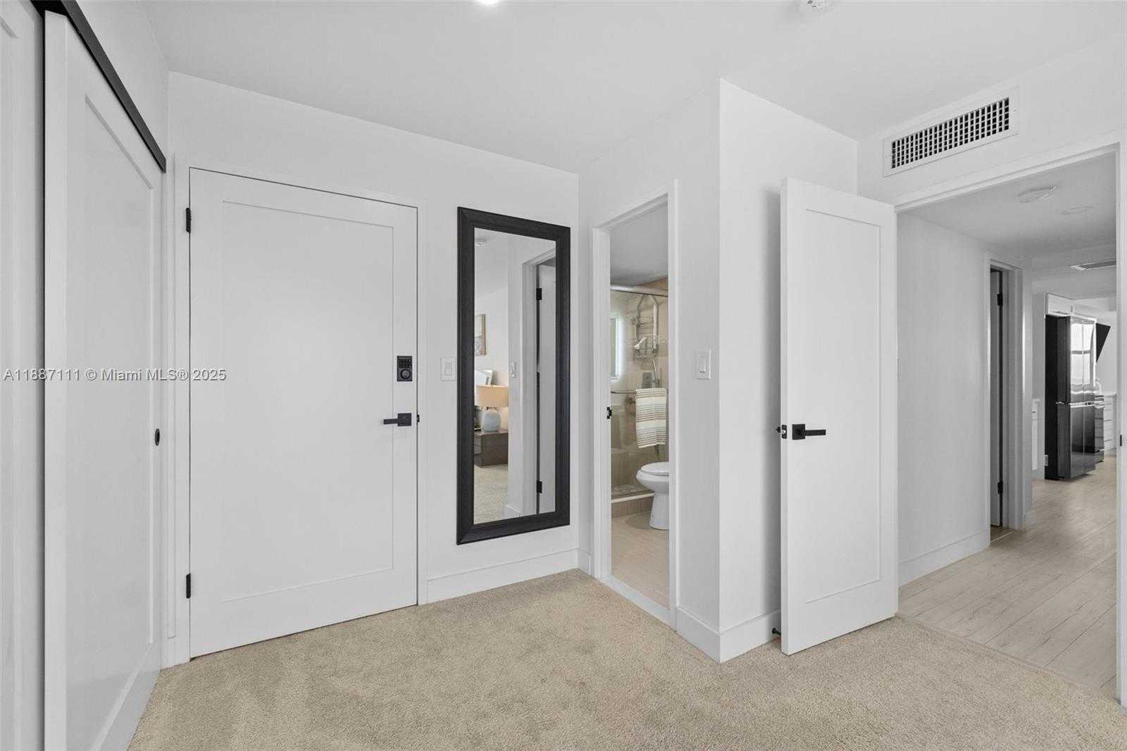 Small Image of 3180 SOUTH OCEAN DR #516, Hallandale Beach Number 7