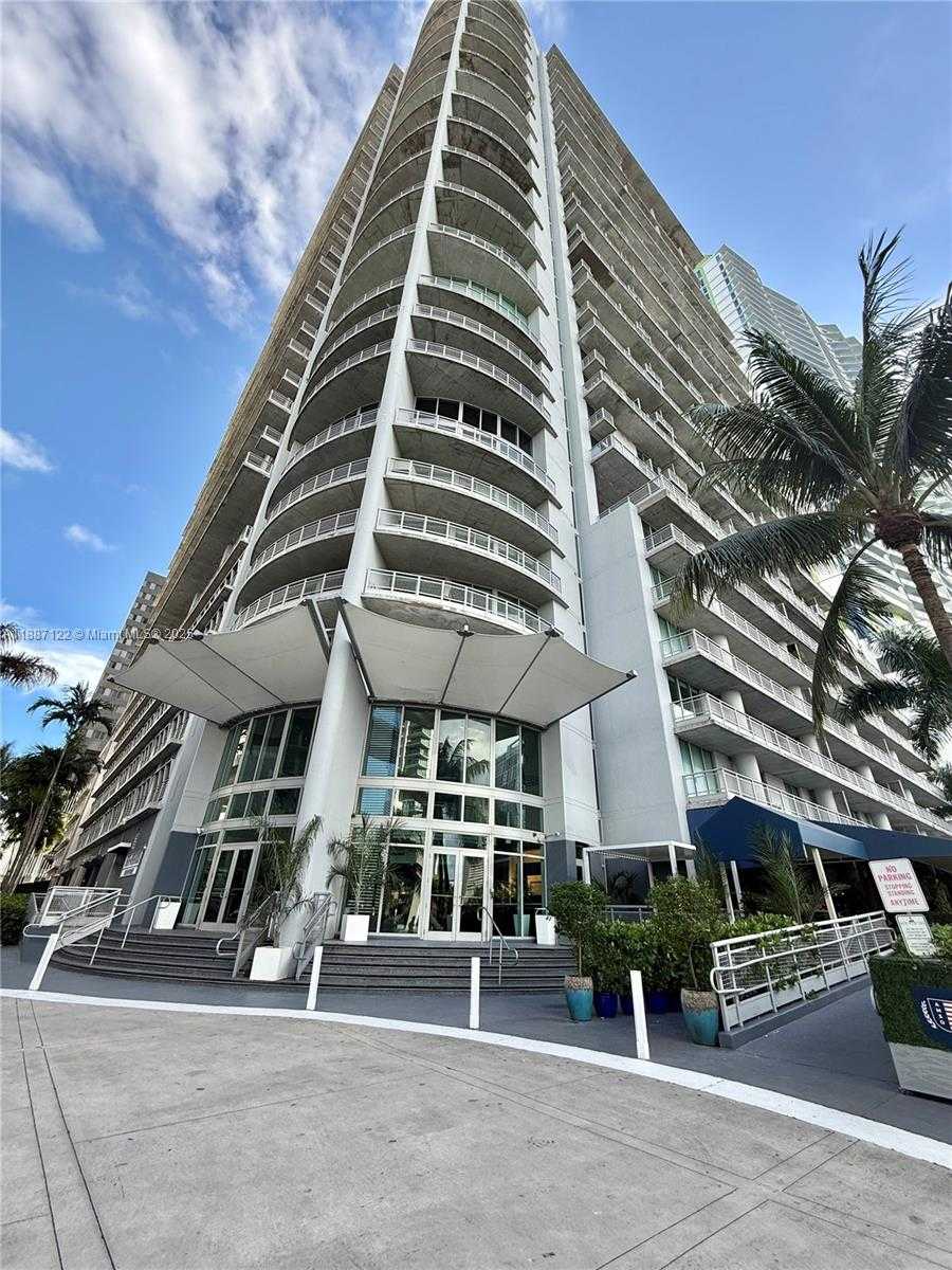 Small Image of 690 SOUTH WEST 1ST CT #1134, Miami Number 19