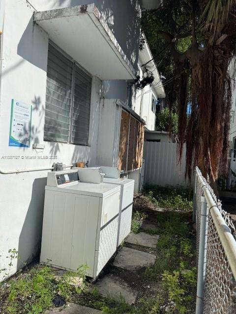 Small Image of 8132 HARDING AVE #15, Miami Beach Number 13