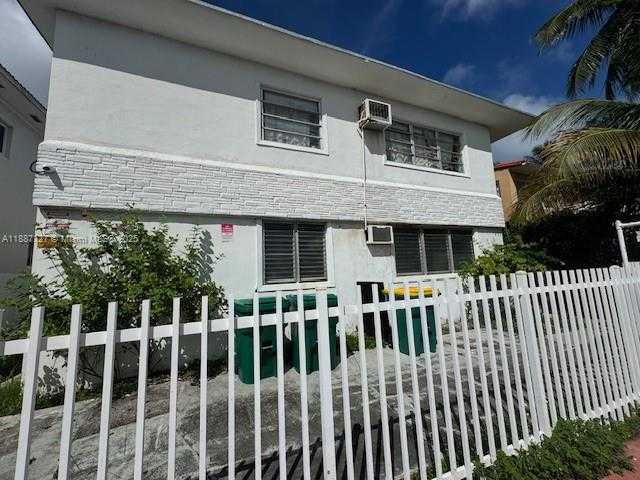 Small Image of 8132 HARDING AVE #15, Miami Beach Number 15