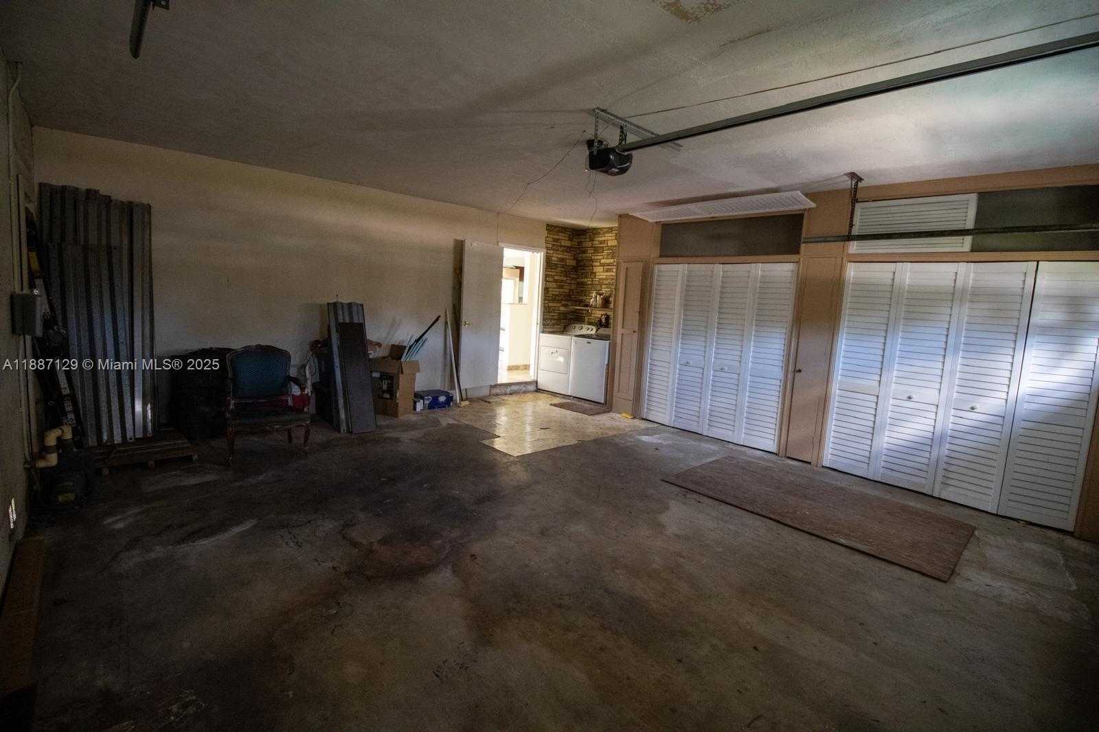 Small Image of 9041 SOUTH WEST 88TH ST #9041, Miami Number 16