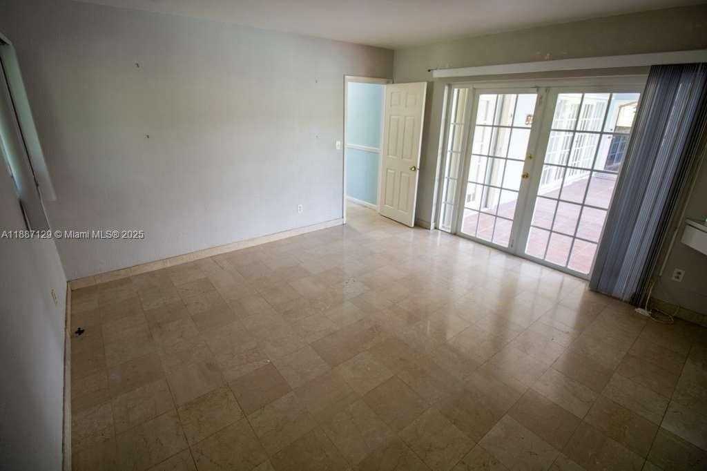 Small Image of 9041 SOUTH WEST 88TH ST #9041, Miami Number 29