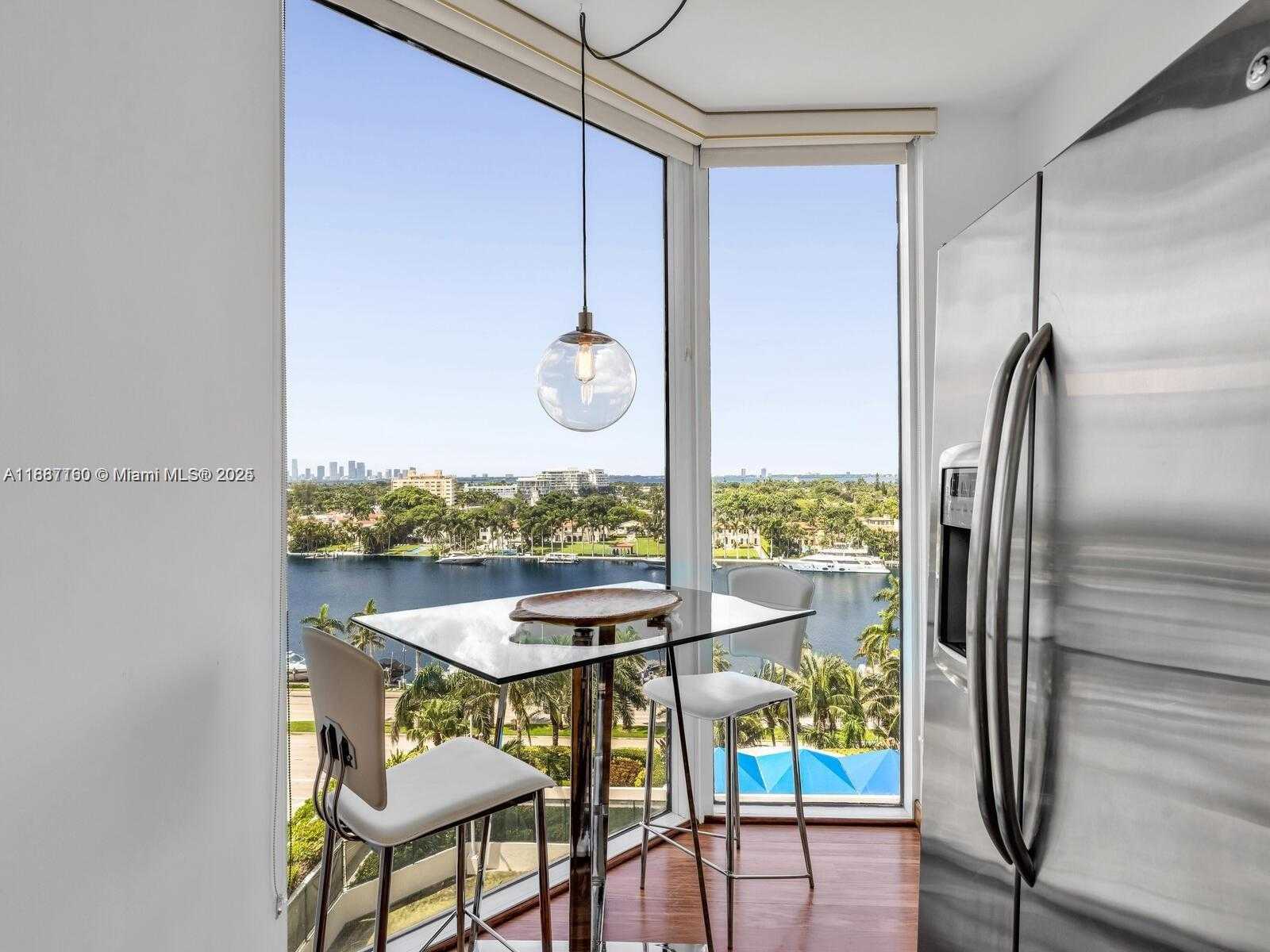 Small Image of 4779 WEST COLLINS AVE #1005, Miami Beach Number 8