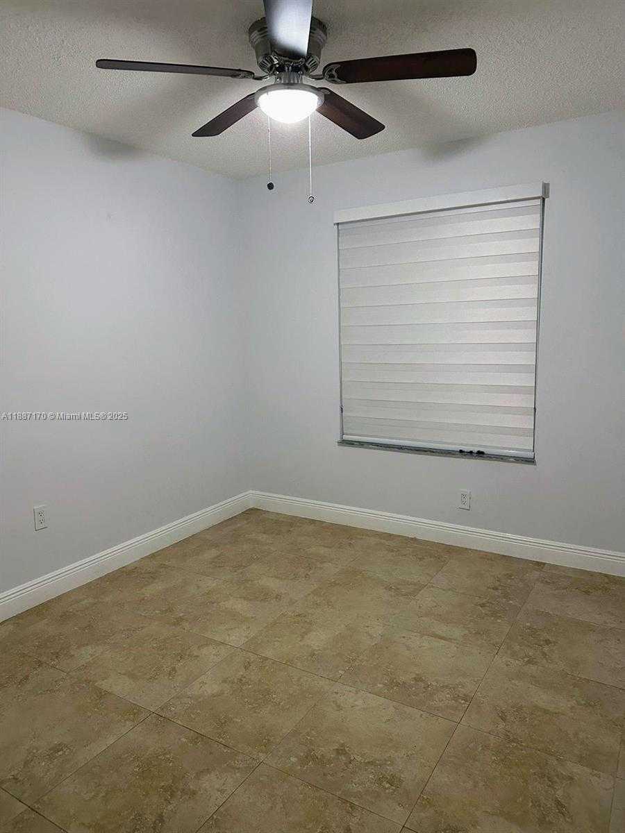 Small Image of 12634 SOUTH WEST 256TH TER, Homestead Number 9