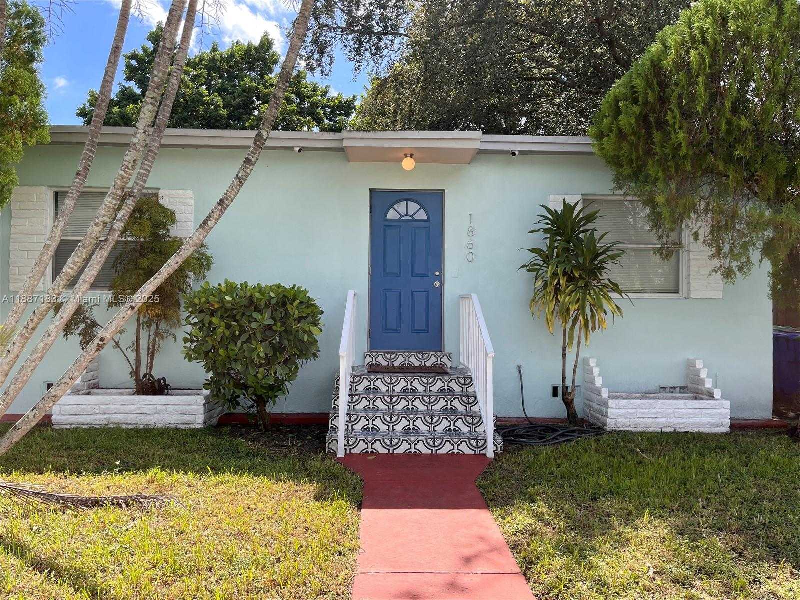 Small Image of 1860 NORTH WEST 52 ST, Miami Number 15