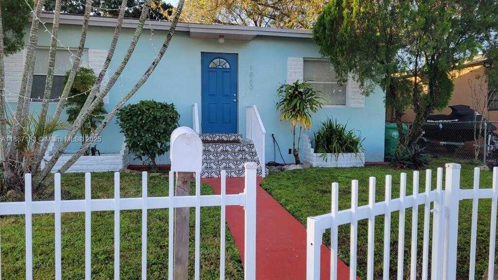 Small Image of 1860 NORTH WEST 52 ST, Miami Number 17
