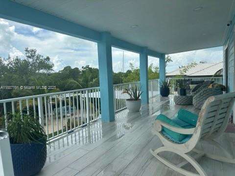 Imagen de Pequeño Objeto