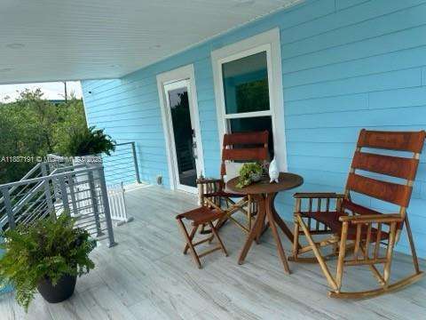 Imagen de Pequeño Objeto