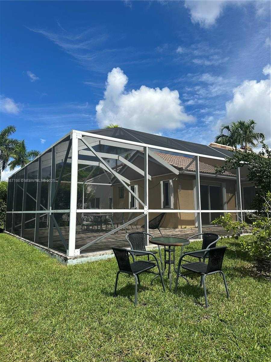 Small Image of 1669 SALERNO CIR, Weston Number 11