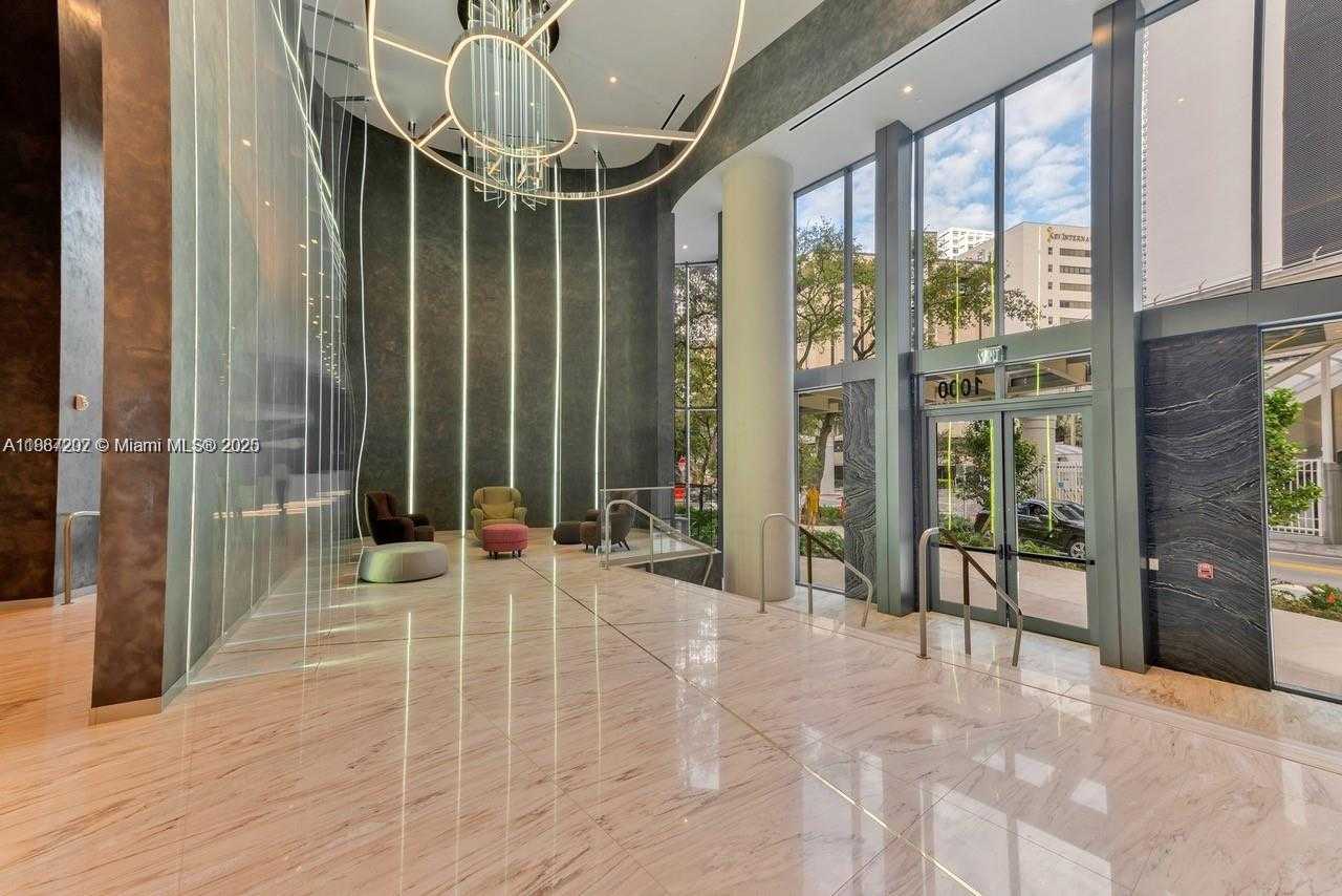 Small Image of 1000 BRICKELL PLZ #PH6006, Miami Number 32