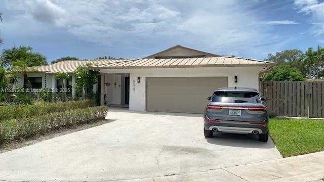 Small Image of 6020 SOUTH WEST 17TH CT, Plantation Number 2