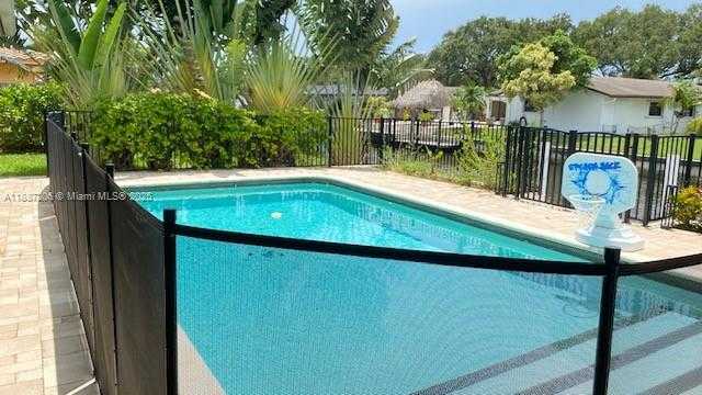 Small Image of 6020 SOUTH WEST 17TH CT, Plantation Number 25