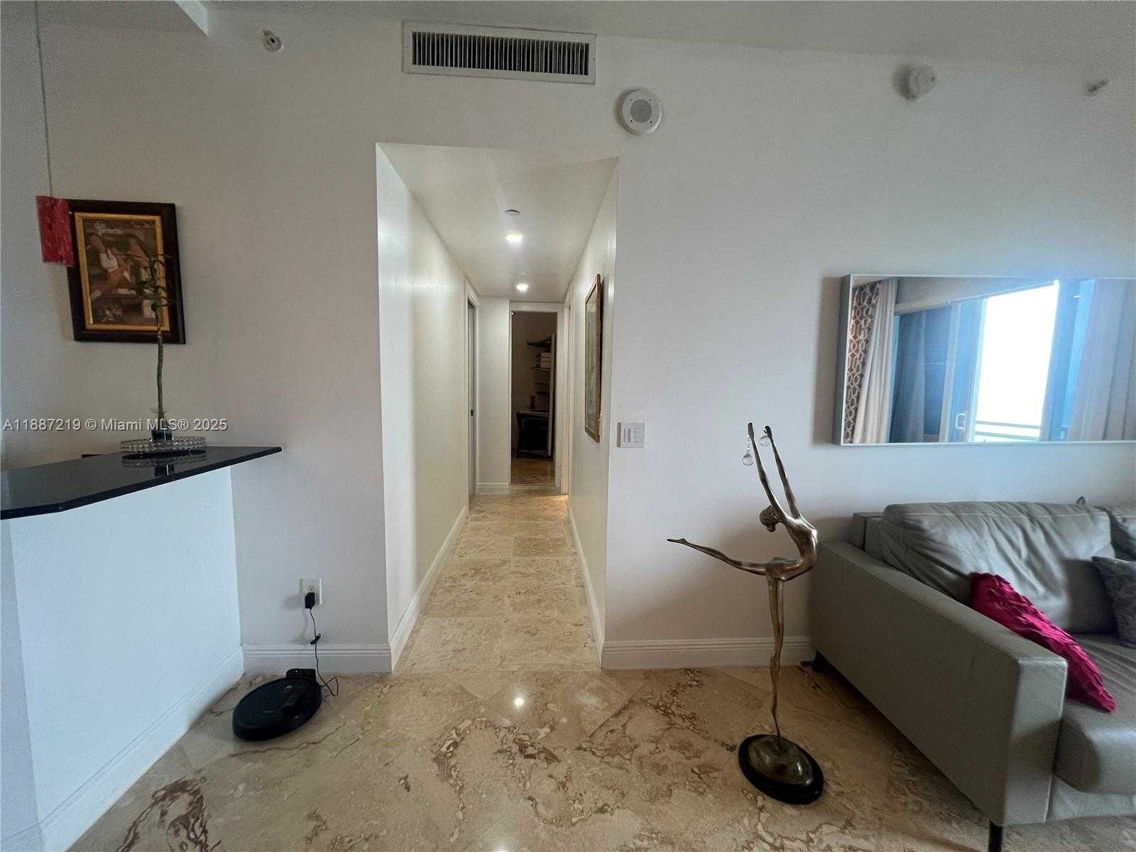 Small Image of 6917 COLLINS AVE #PH09, Miami Beach Number 20